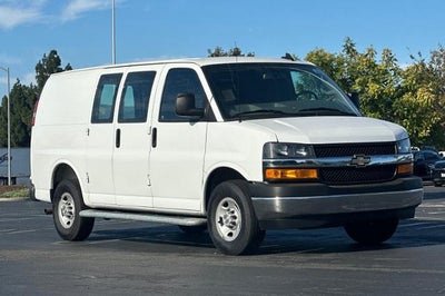 2025 Chevrolet Express Cargo Base