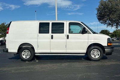 2025 Chevrolet Express Cargo Base
