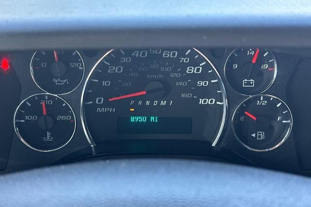 2025 Chevrolet Express Cargo Base