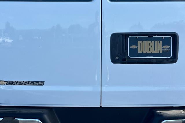 2025 Chevrolet Express Cargo Base