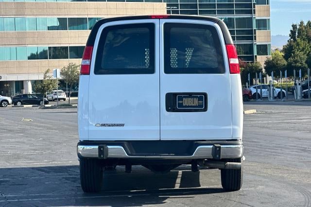 2025 Chevrolet Express Cargo Base