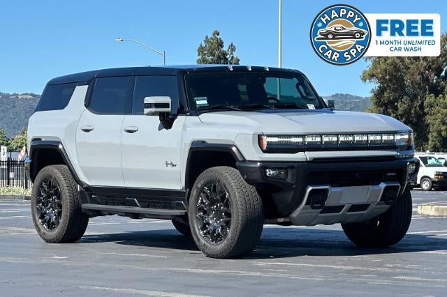 2024 GMC Hummer EV 2X SUV's photo