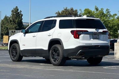 2023 GMC Acadia AT4