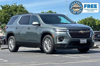 2023 Chevrolet Traverse LT Cloth