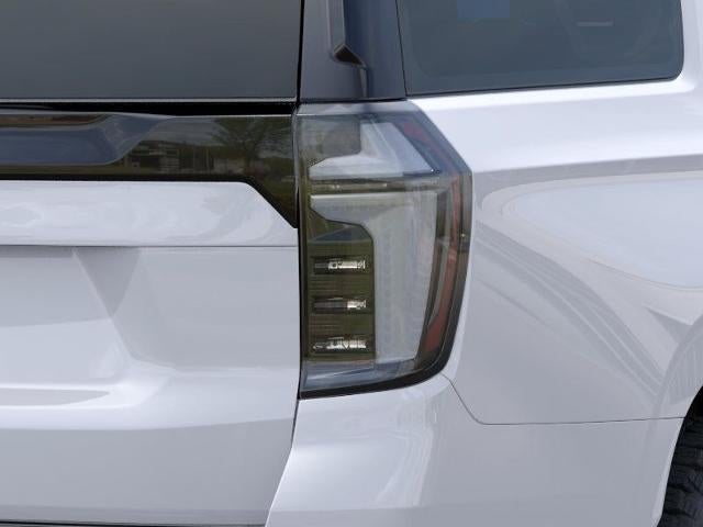 2026 Chevrolet Suburban Z71 - Photo 12