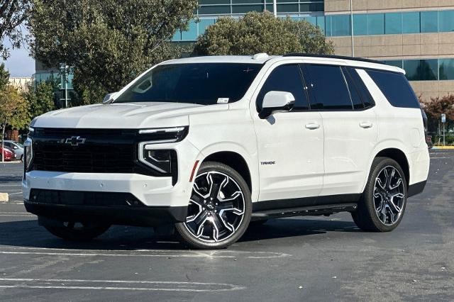 2025 Chevrolet Tahoe RST