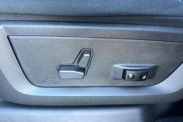 2022 RAM 2500 Big Horn Crew Cab 4x4 6'4" Box