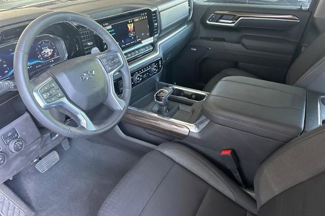 2025 Chevrolet Silverado 1500 LT Trail Boss - Photo 10