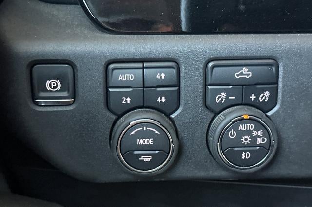 2025 Chevrolet Silverado 1500 LT Trail Boss - Photo 39