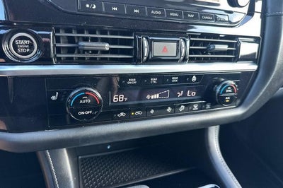 2022 Nissan Pathfinder SL 2WD