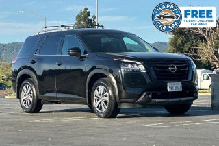 2022 Nissan Pathfinder SL 2WD
