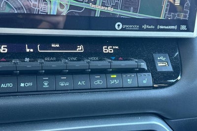 2024 Toyota Sequoia Platinum