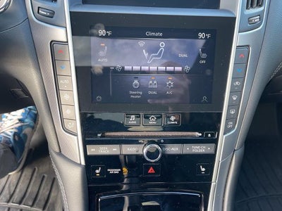 2022 INFINITI Q60 LUXE