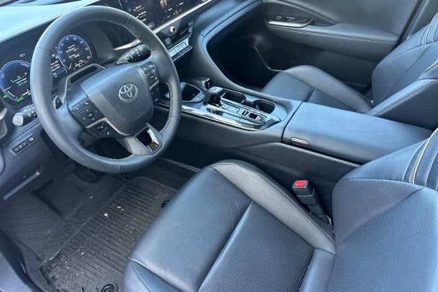 2025 Toyota Crown Signia Limited