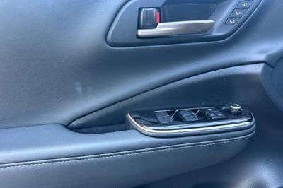 2025 Toyota Crown Signia Limited