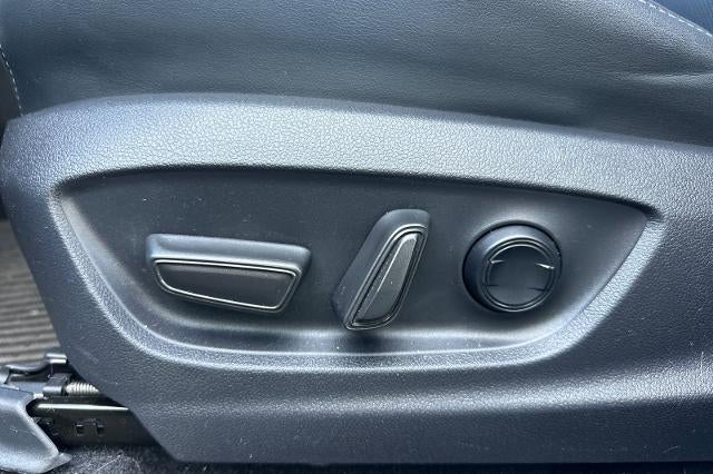 2025 Toyota Crown Signia Limited