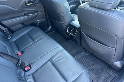 2025 Toyota Crown Signia Limited