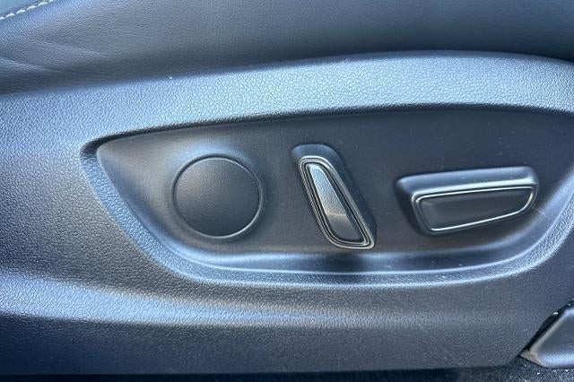 2025 Toyota Crown Signia Limited