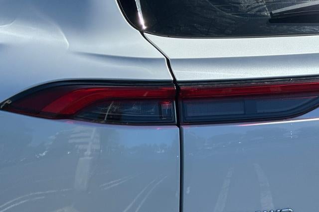 2025 Toyota Crown Signia Limited