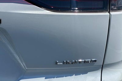 2025 Toyota Crown Signia Limited