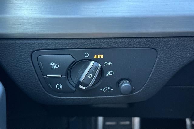 2018 Audi SQ5 3.0T Premium Plus