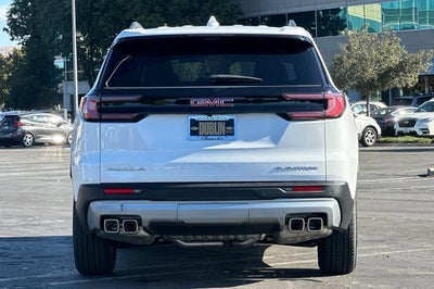 2026 GMC Acadia Elevation