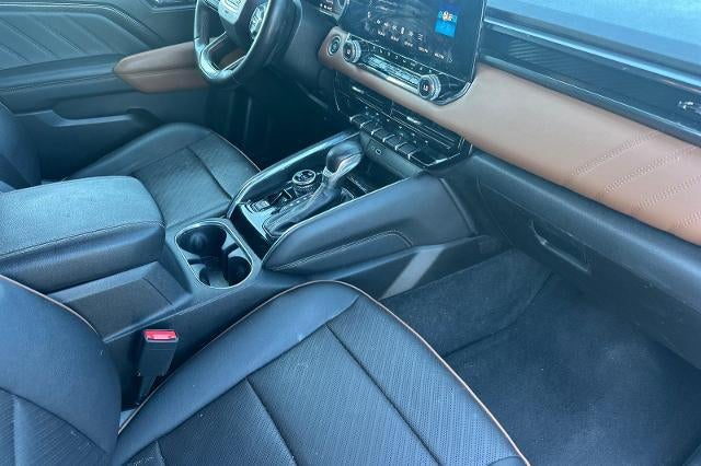 2023 GMC Canyon AT4