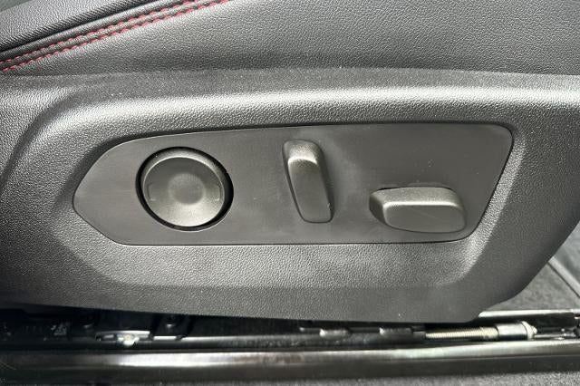 2023 GMC Canyon AT4X