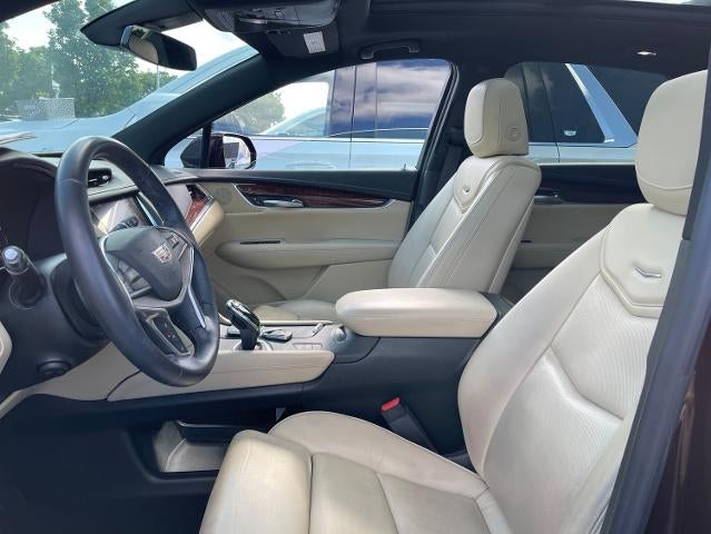 2017 Cadillac XT5 Luxury AWD