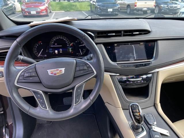 2017 Cadillac XT5 Luxury AWD