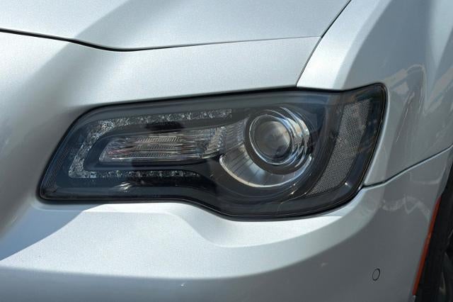 2022 Chrysler 300 Touring L