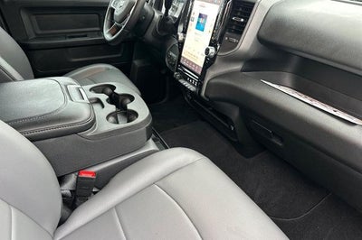 2026 RAM 2500 Tradesman Crew Cab 4x4 6'4" Box