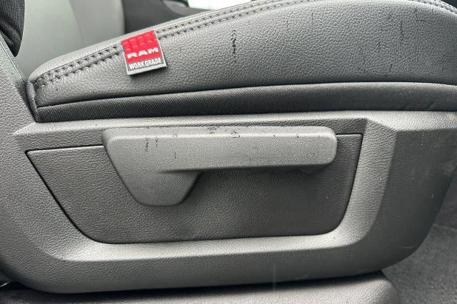 2026 RAM 2500 Tradesman Crew Cab 4x4 6'4" Box