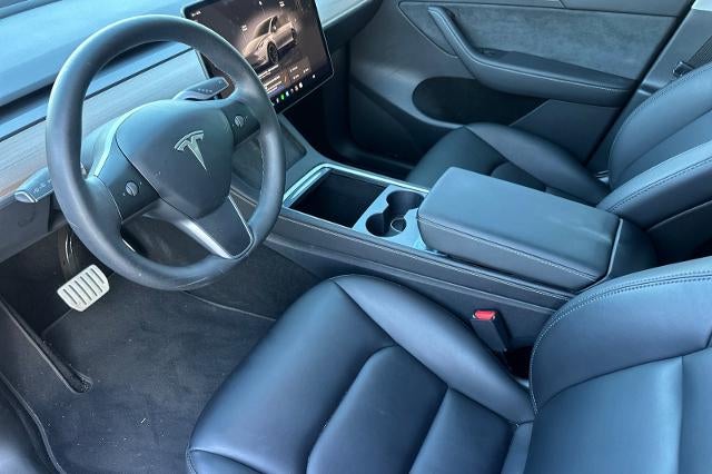2025 Tesla Model Y Performance
