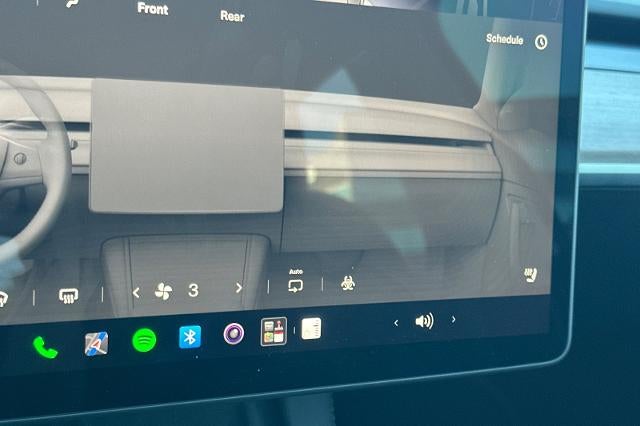 2025 Tesla Model Y Performance