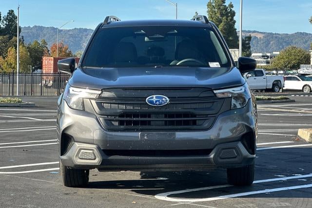 2025 Subaru Forester Base