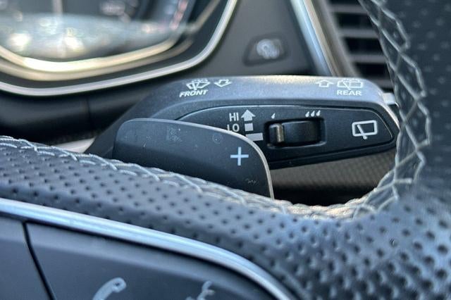 2023 Audi SQ5 Premium TFSI quattro Tiptronic