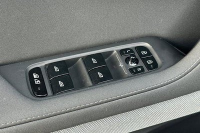 2023 POLESTAR 2 Base