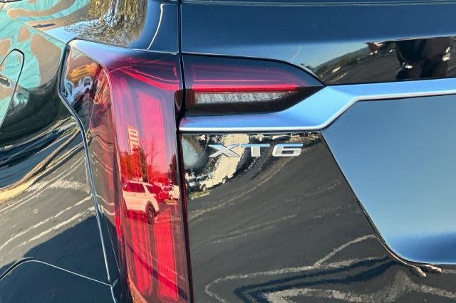 2025 Cadillac XT6 Premium Luxury