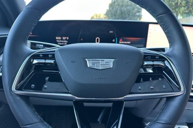 2024 Cadillac LYRIQ Luxury 1