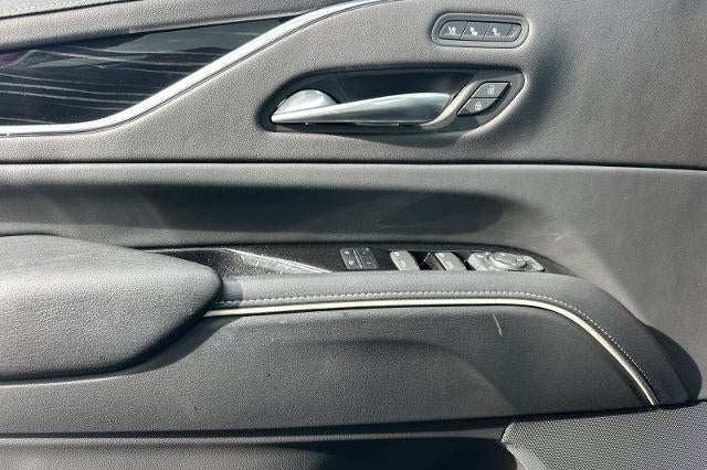 2024 Cadillac Escalade Sport