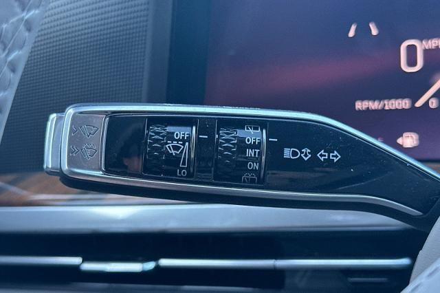 2025 Cadillac Escalade ESV Premium Luxury Platinum
