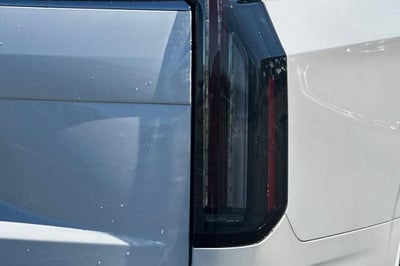 2025 Cadillac Escalade ESV Premium Luxury Platinum