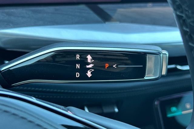 2025 Cadillac ESCALADE IQ Sport 2