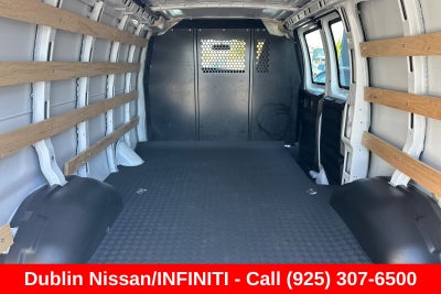 2025 Chevrolet Express 2500 Work Van Cargo