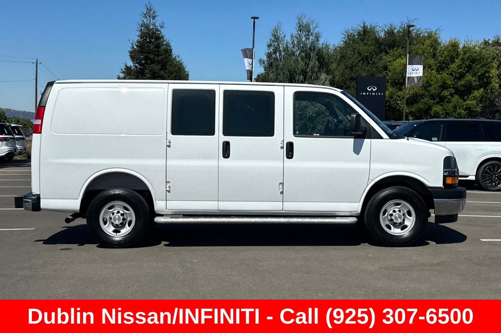 2025 Chevrolet Express 2500 Work Van Cargo