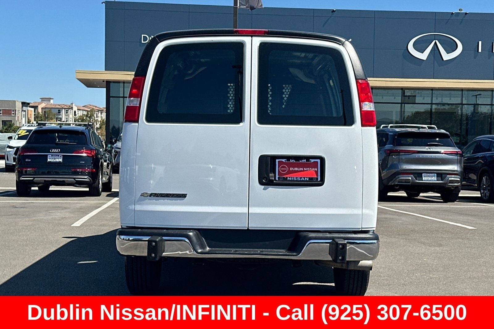 2025 Chevrolet Express 2500 Work Van Cargo