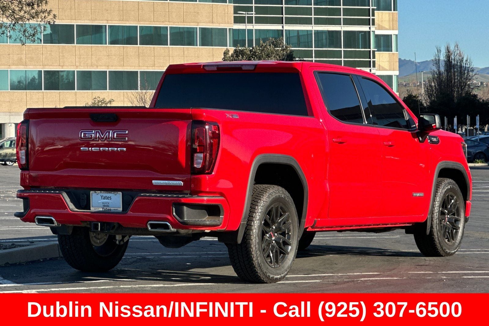 2025 GMC Sierra 1500 Elevation