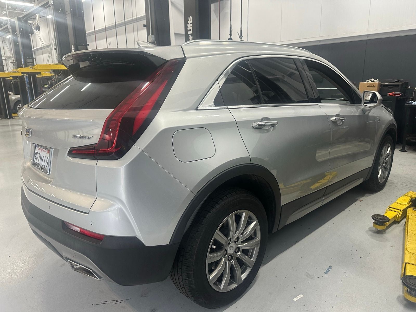 2020 Cadillac XT4 Premium Luxury