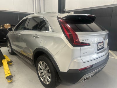 2020 Cadillac XT4 Premium Luxury